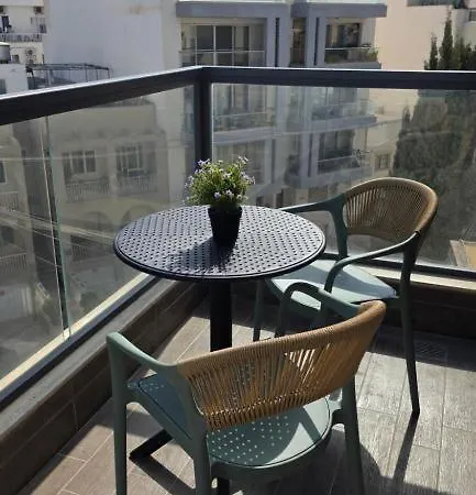 Modern Swieqi Sleeps 6 10 Mins To Stjulians Is-Swieqi
