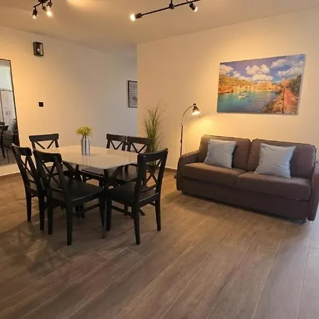 Modern Swieqi Sleeps 6 10 Mins To Stjulians Appartamento Is-Swieqi