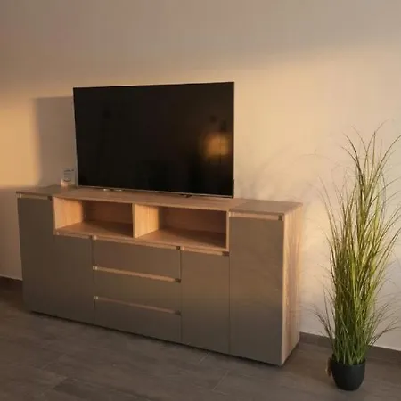 Modern Swieqi Sleeps 6 10 Mins To Stjulians Is-Swieqi
