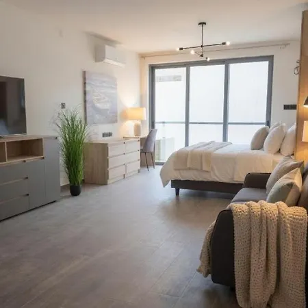 Appartamento Modern Swieqi Sleeps 6 10 Mins To Stjulians