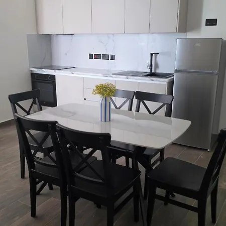 Appartamento Modern Swieqi Sleeps 6 10 Mins To Stjulians Is-Swieqi